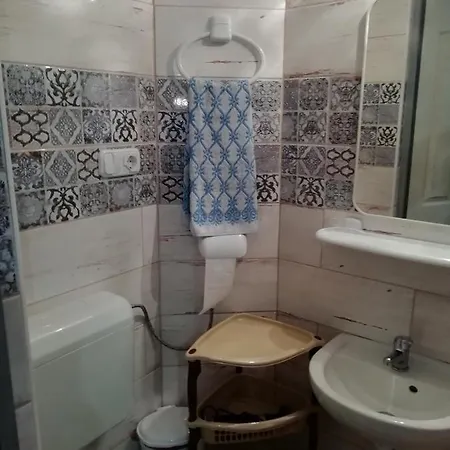 イローナ キシュ コシュティ パンジオ ゲストハウス ケストヘイ